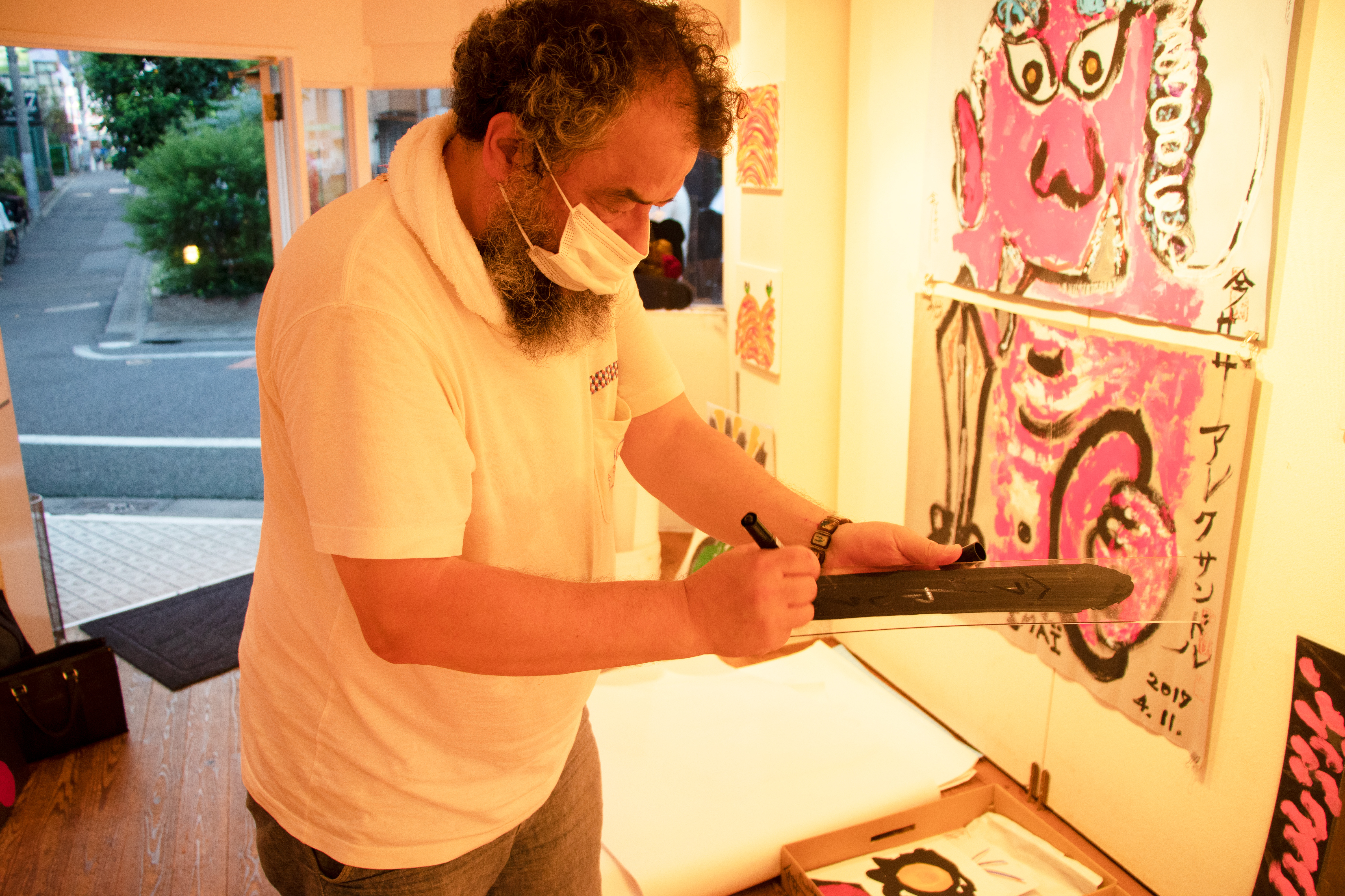 今井アレクサンドル「作品を描く事は僕にとっては呼吸」-羽田沙織インタビュー-│アーティスト支援メディアARTFULL（アートフル）